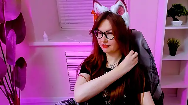 CarolGiggly webcam