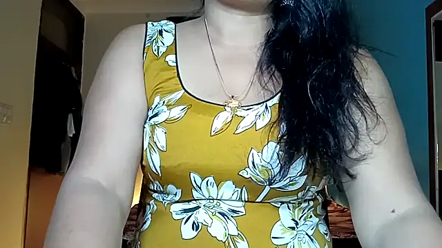 YourDesi_Laila_