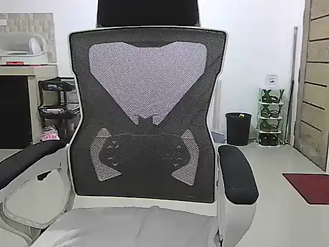 cumslut_selena69 webcam