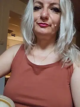LadyTouch webcam