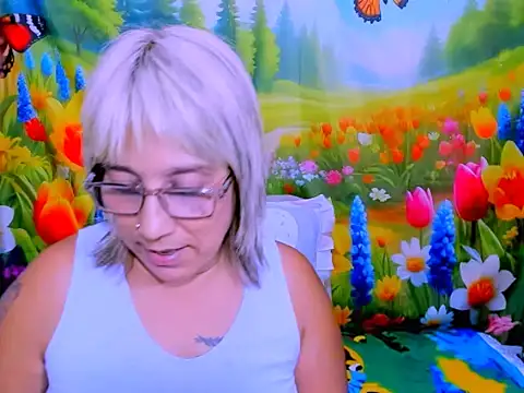 indianroxy live cam on StripChat