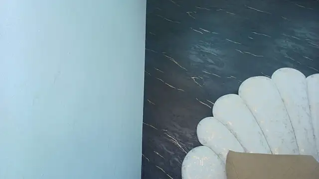 kissme_luna webcam