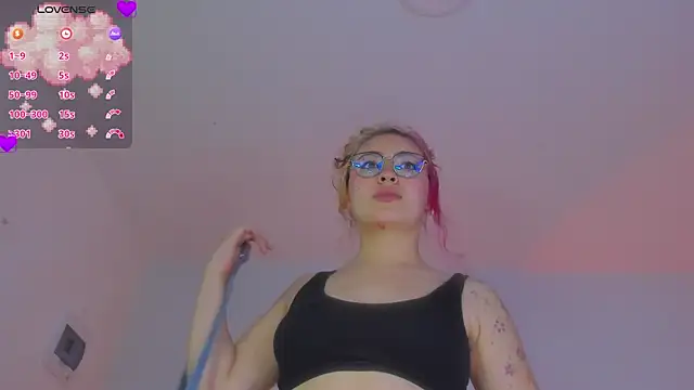 MarieTaylor_ webcam