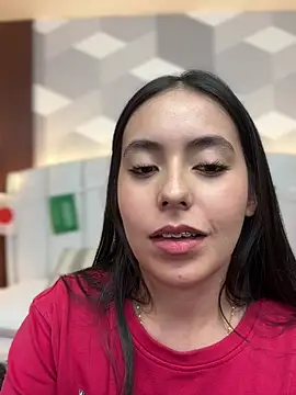 Julietasantos__ webcam