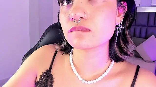 renee_shelby_ webcam