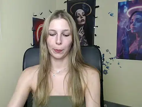 StrangerGi webcam