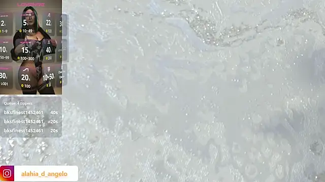 Alahia_Dangelo webcam