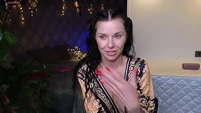 linajoy - LinaJoy's free webcam - UK Sex Cams