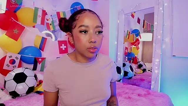 _Zahara_ webcam