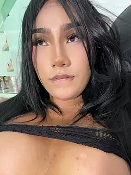 Daissaitu - Couple webcam sex chat