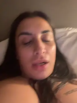 its_Jasmxn webcam