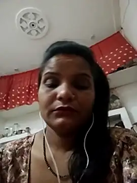 Cut_rani64 webcam