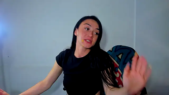 Amy_Kobold3 live cam on StripChat