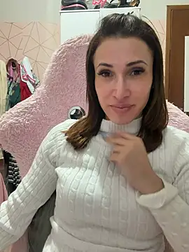 Irresistible24 webcam