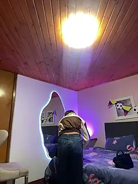 Isabella18_pink webcam