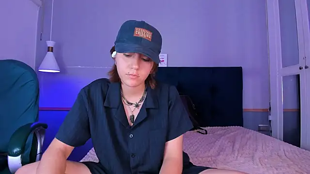 Tsuki_Maru webcam