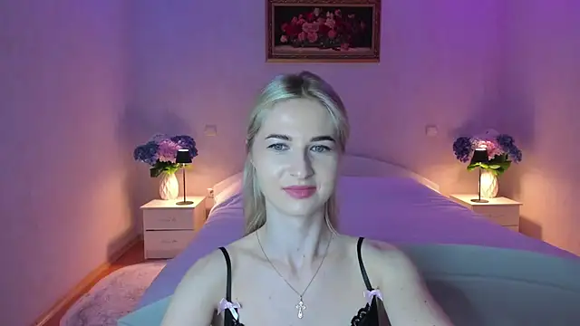 Julie_Blaze webcam