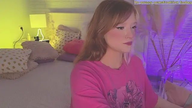 Crazy_Wine live cam on StripChat