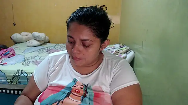 yulieth_bbw webcam