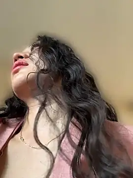 aliciahebixxx live cam on StripChat