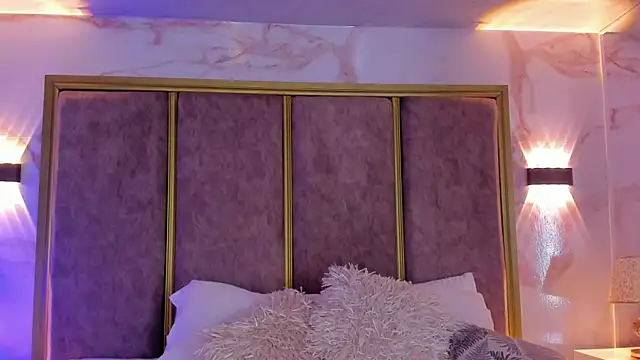 AmmyJones_ webcam