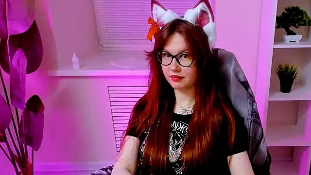 CarolGiggly webcam