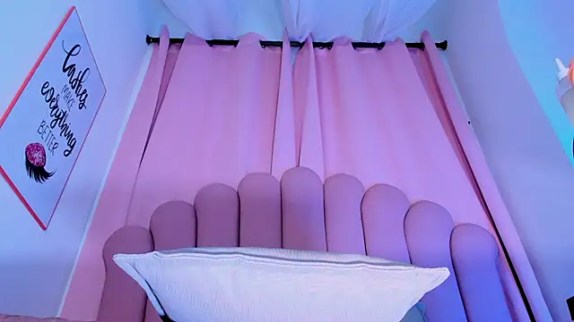 NicoleMadrird webcam