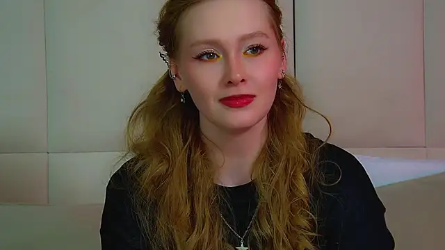 AgataFoxley live cam on StripChat