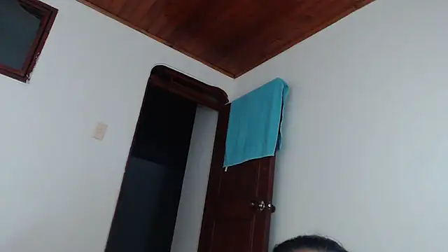 adrixxx38 webcam
