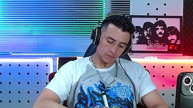 Godofcumxxx webcam