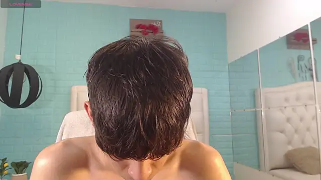 DraxBlade09 live cam on StripChat