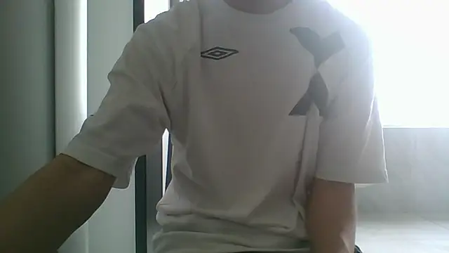 nole_china7 (Ask my age) - talk / fun / cum