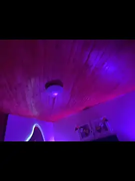 Isabella18_pink webcam