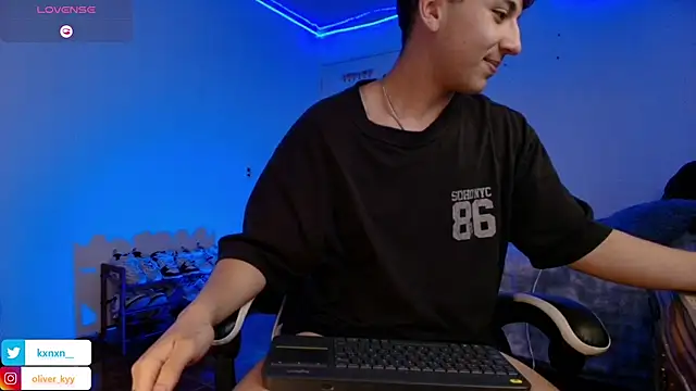 OLIVER_K webcam