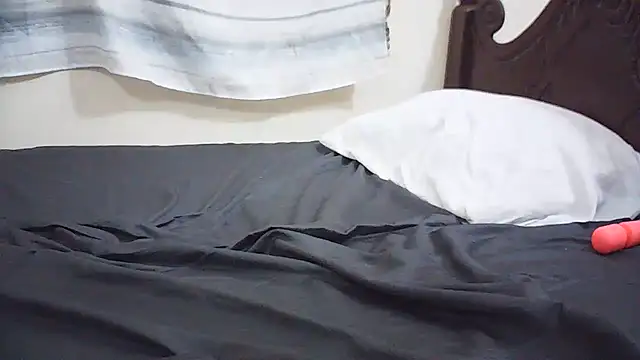 emmyteaz1 webcam
