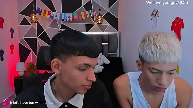 Juan_Nd_Steven live cam on StripChat