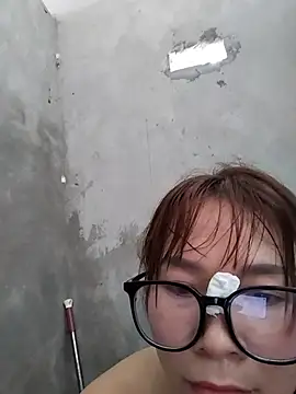 Biva11 live cam on StripChat