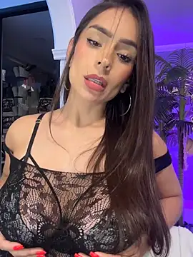 Mau_White webcam