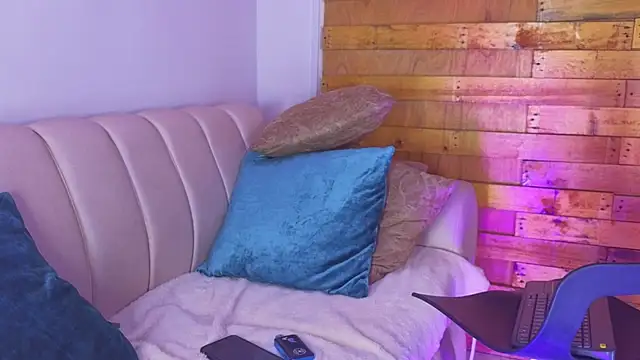 tian_sex live cam on StripChat