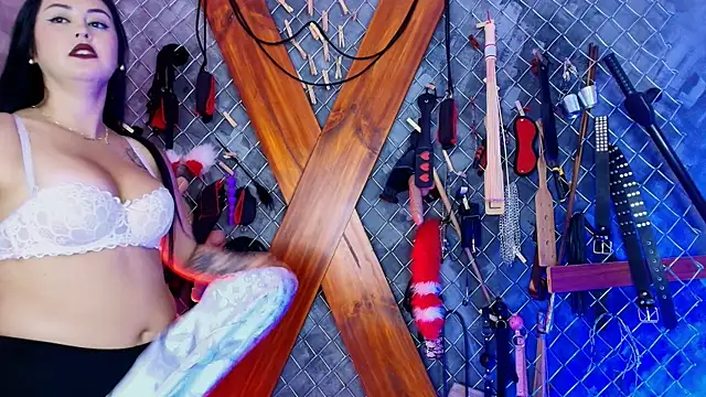 Mistress_lexi_bdsm live sex cam