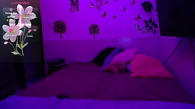 emily_cooper_t webcam