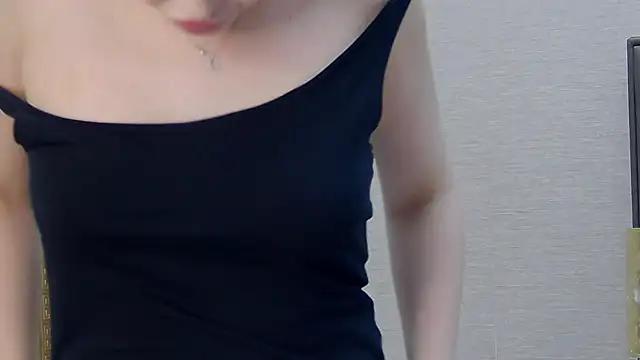FoxyJoy live cam on StripChat