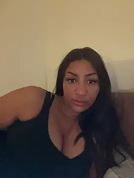 juicyprincess66 live cam on StripChat