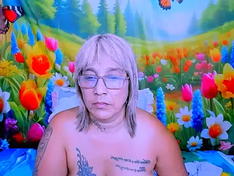 indianroxy webcam