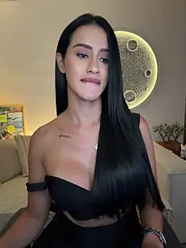 sarahhsmitth1 (F young) - RUB MY CLIT WHIT YOUR CARESS🔥