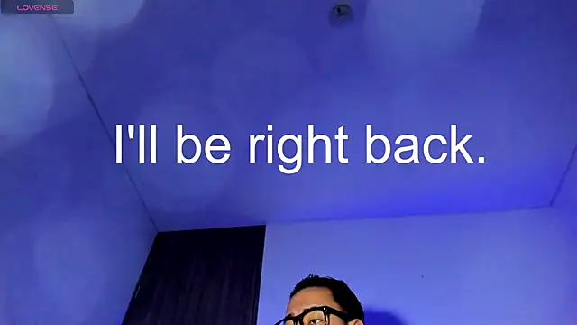 MikeSantoss1 webcam