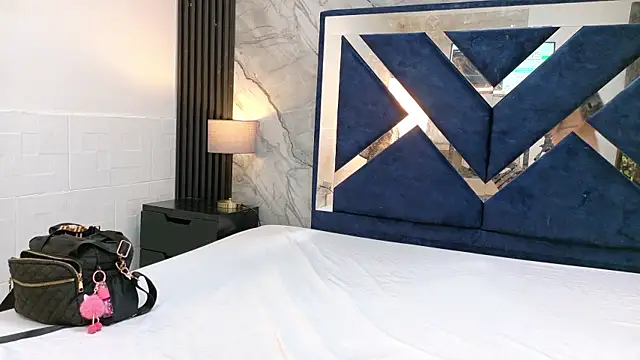 KarinaSimonz webcam
