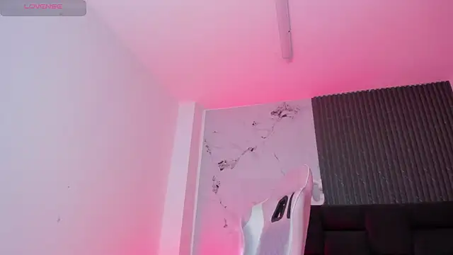 Chloemuaak webcam