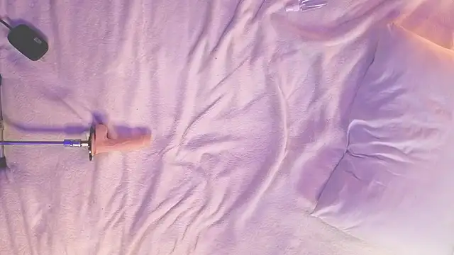Lolalewis777 webcam