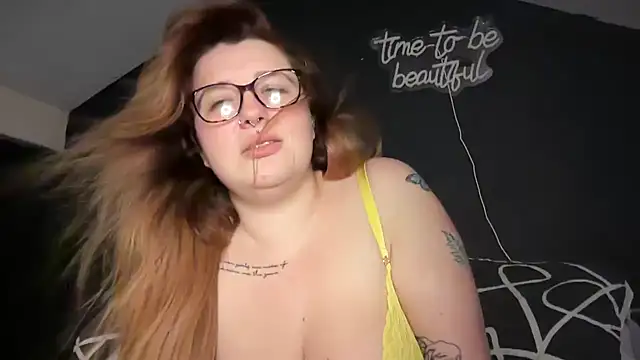 curvy_rosie69 webcam